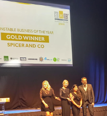 Spicer & Co wins SME Luton & Bedfordshire Award